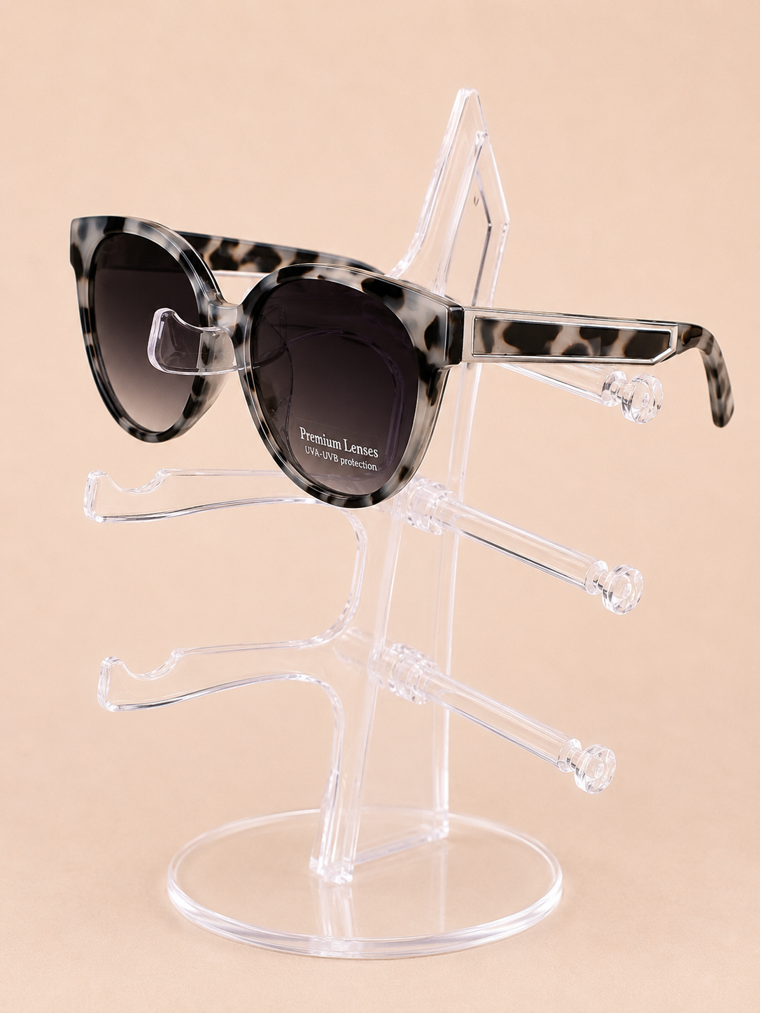 The Kendra Sunglasses +free case