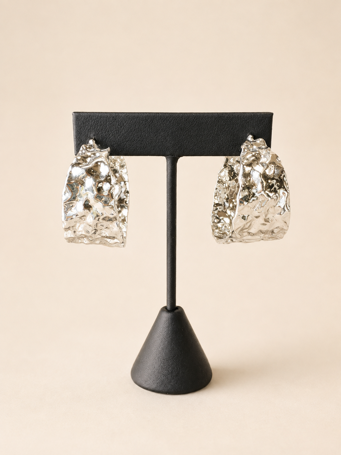 Suzy Earring