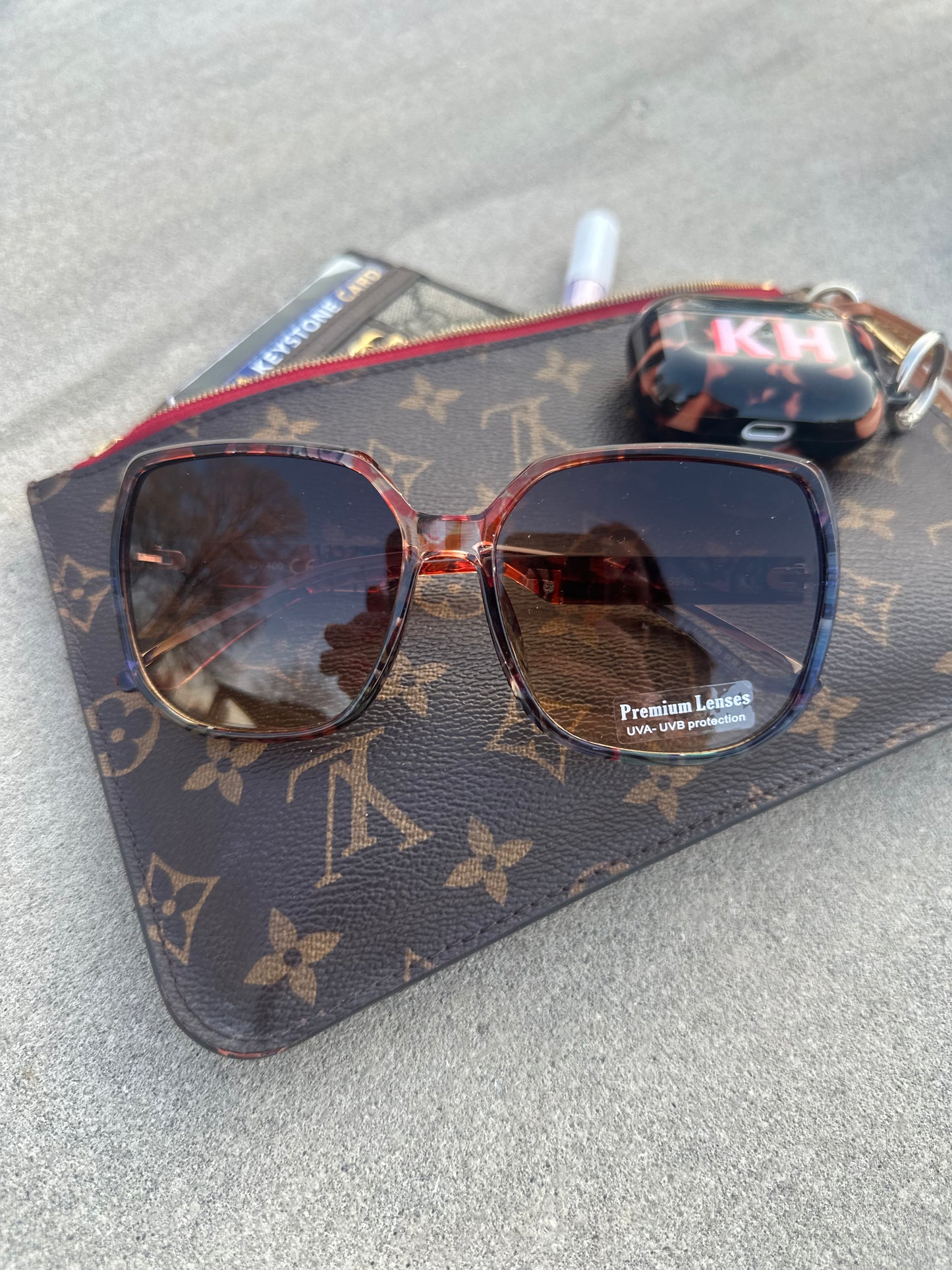 Maggie Sunglasses + Free Case